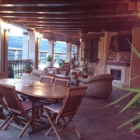 Hostal Rural & Spa Las Vistas Pastrana Bagian luar foto