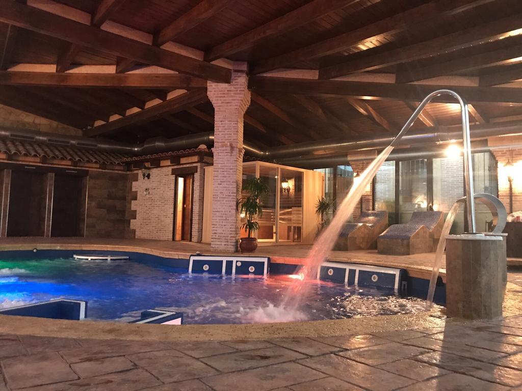 Hostal Rural & Spa Las Vistas Pastrana Bagian luar foto