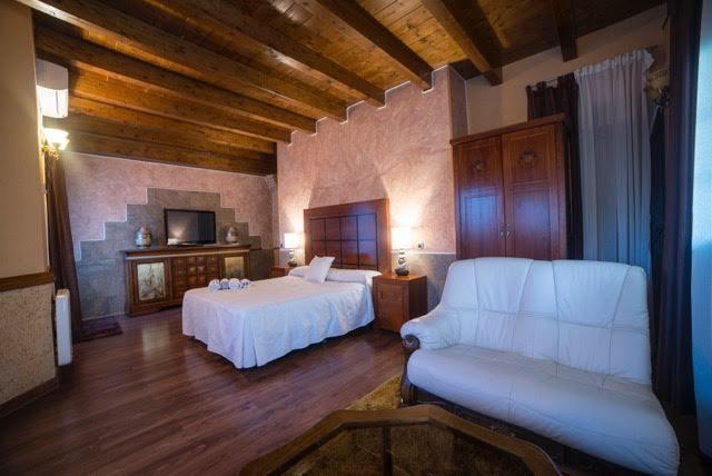 Hostal Rural & Spa Las Vistas Pastrana Bagian luar foto