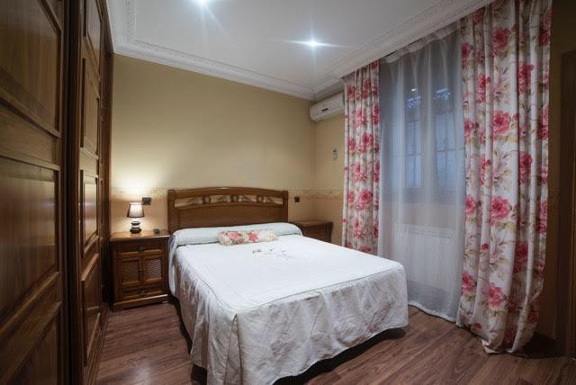 Hostal Rural & Spa Las Vistas Pastrana Bagian luar foto