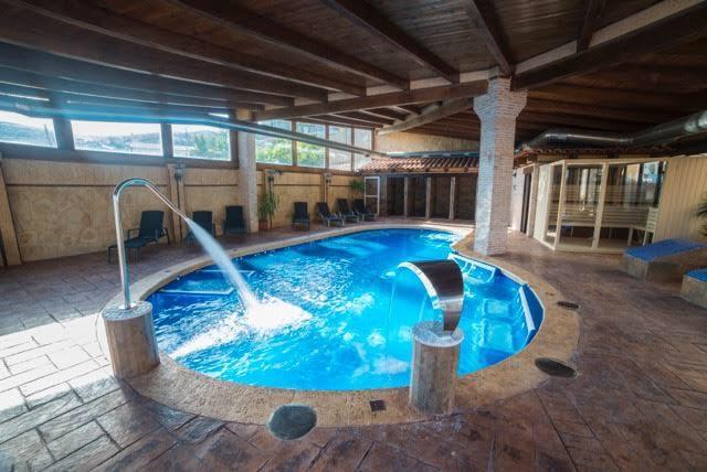 Hostal Rural & Spa Las Vistas Pastrana Bagian luar foto